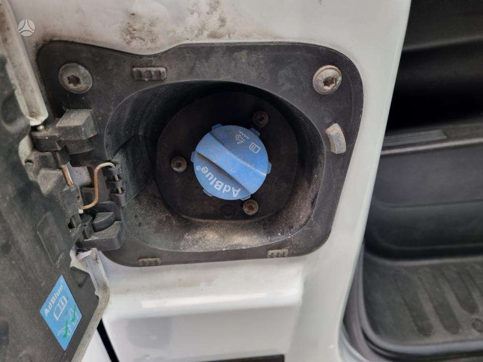 Nissan NV400, 2.3 l., cargo van 19