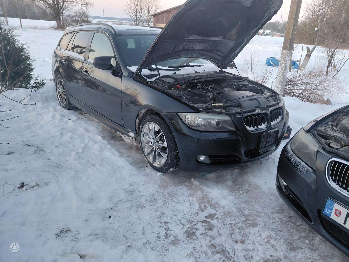 BMW 320, Hhhy, Variklis deze geri