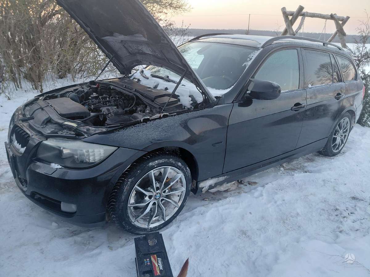 BMW 320, Hhhy, Variklis deze geri