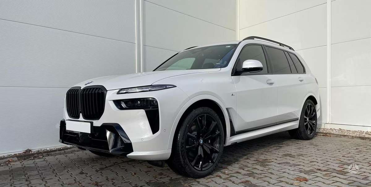 BMW X7, 3.0 l., visureigis / krosoveris