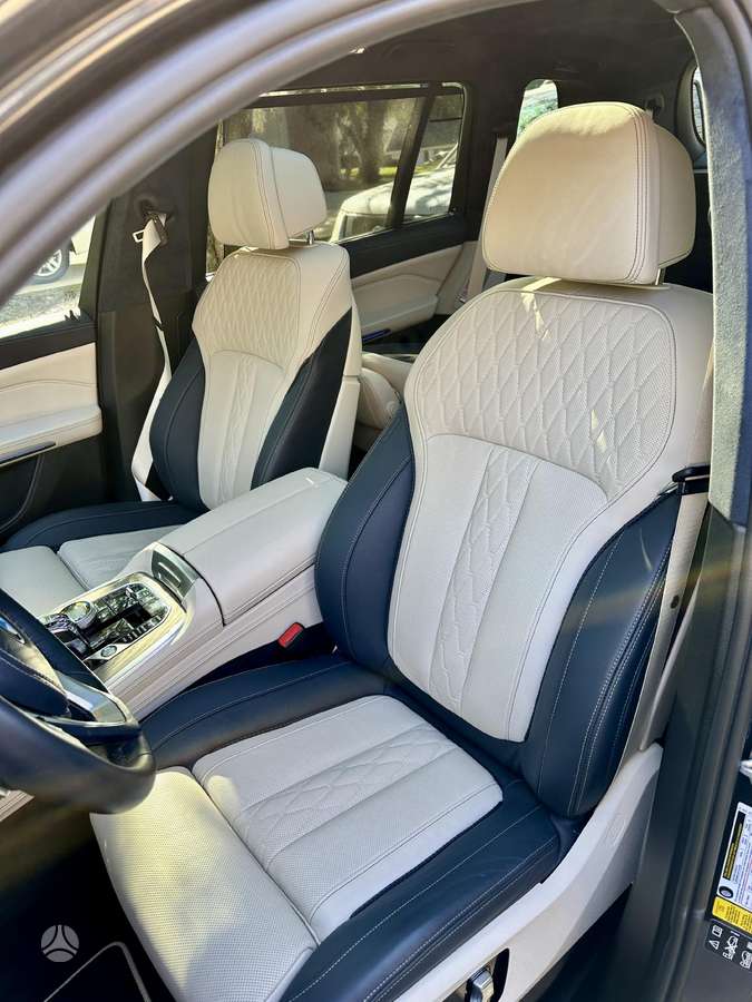 BMW X7, 3.0 l., visureigis / krosoveris