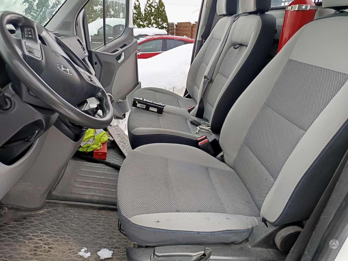 Hyundai H350, 2.5 l., cargo van 11