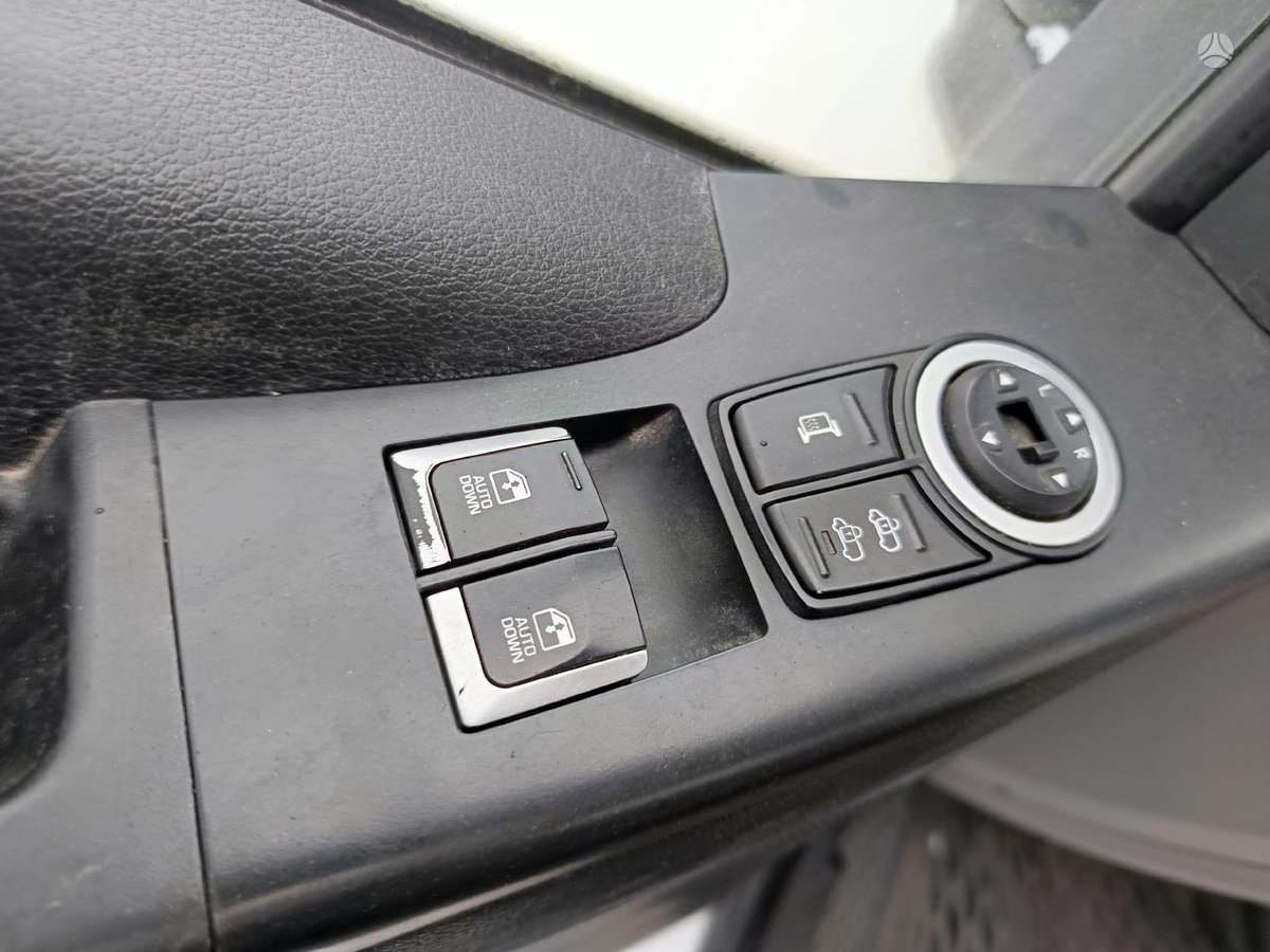 Hyundai H350, 2.5 l., cargo van 18