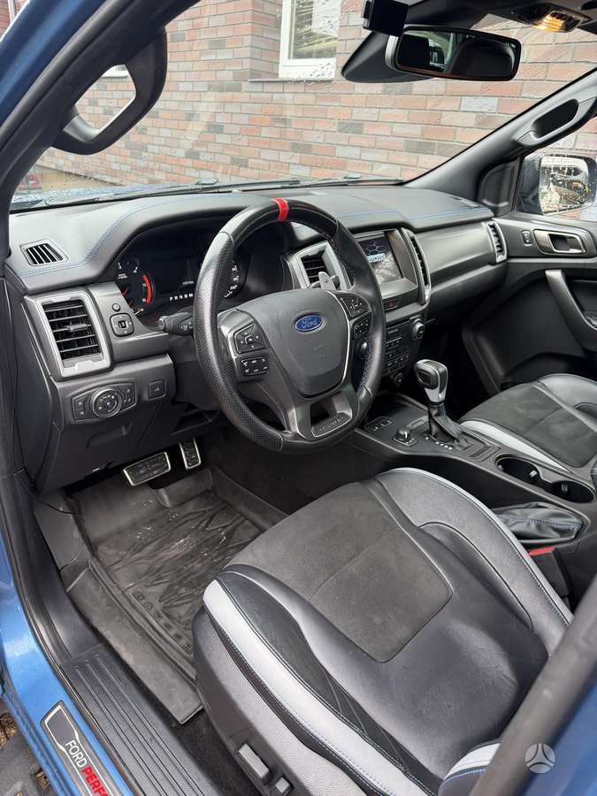 Ford Raptor, 2.0 l., pick-up 5