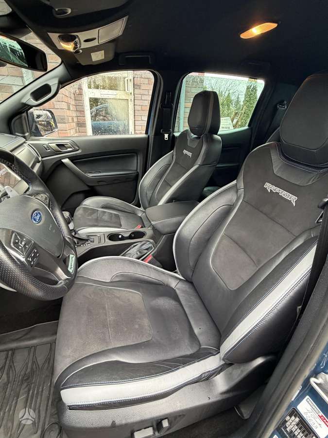 Ford Raptor, 2.0 l., pick-up 9