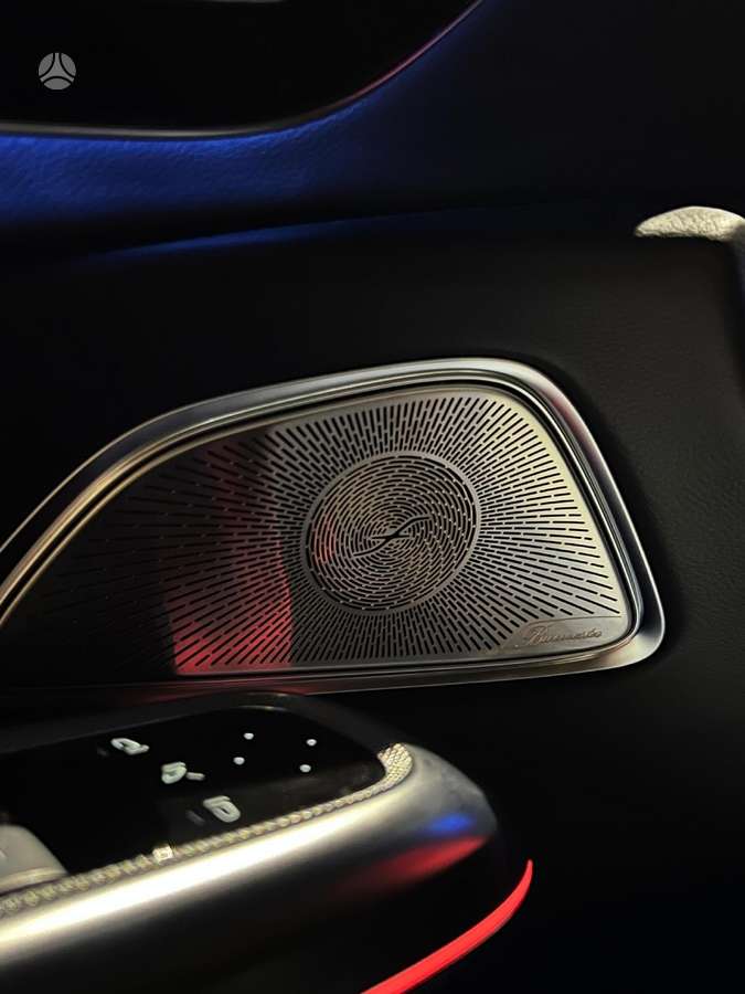 Mercedes-Benz E220, 2.0 l., sedanas