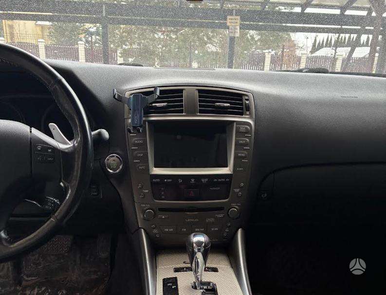Lexus IS 250, 2.5 l., Седан
