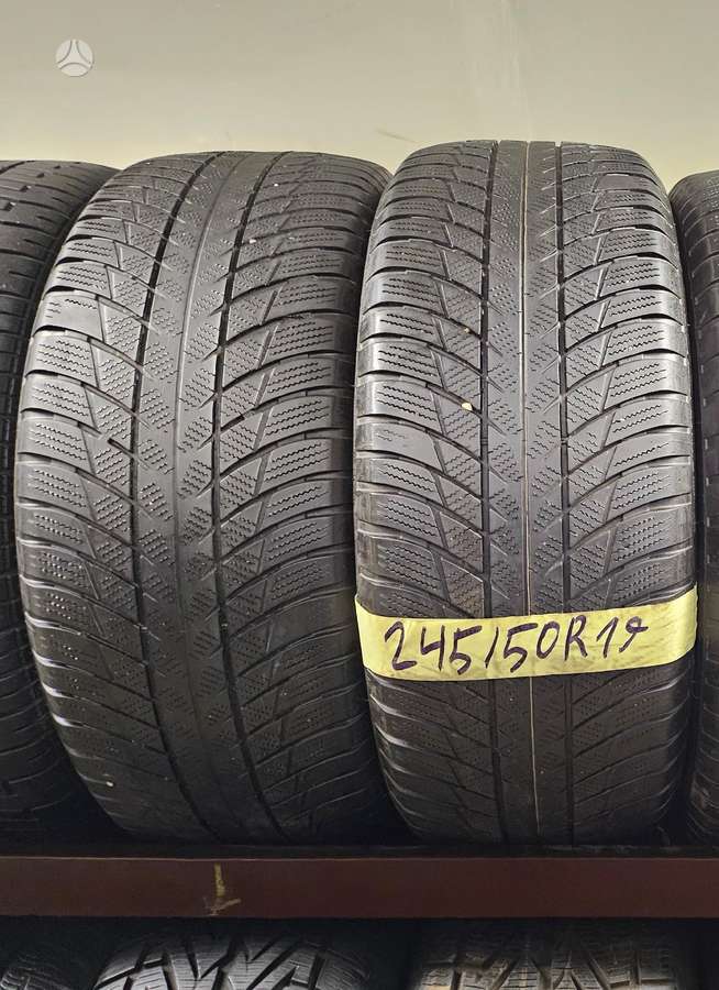 Bridgestone, all-season 245/50 R19