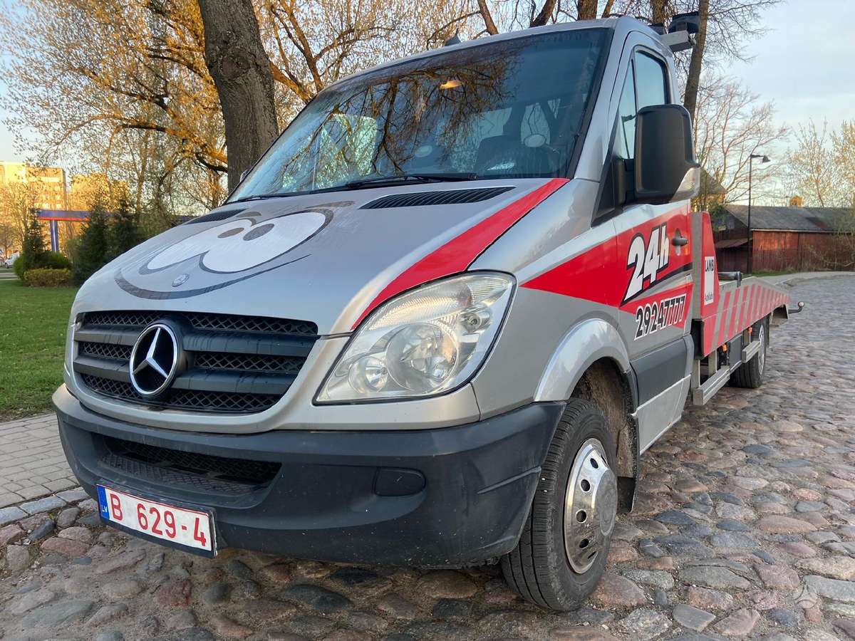 Mercedes-Benz Sprinter, auto transporters