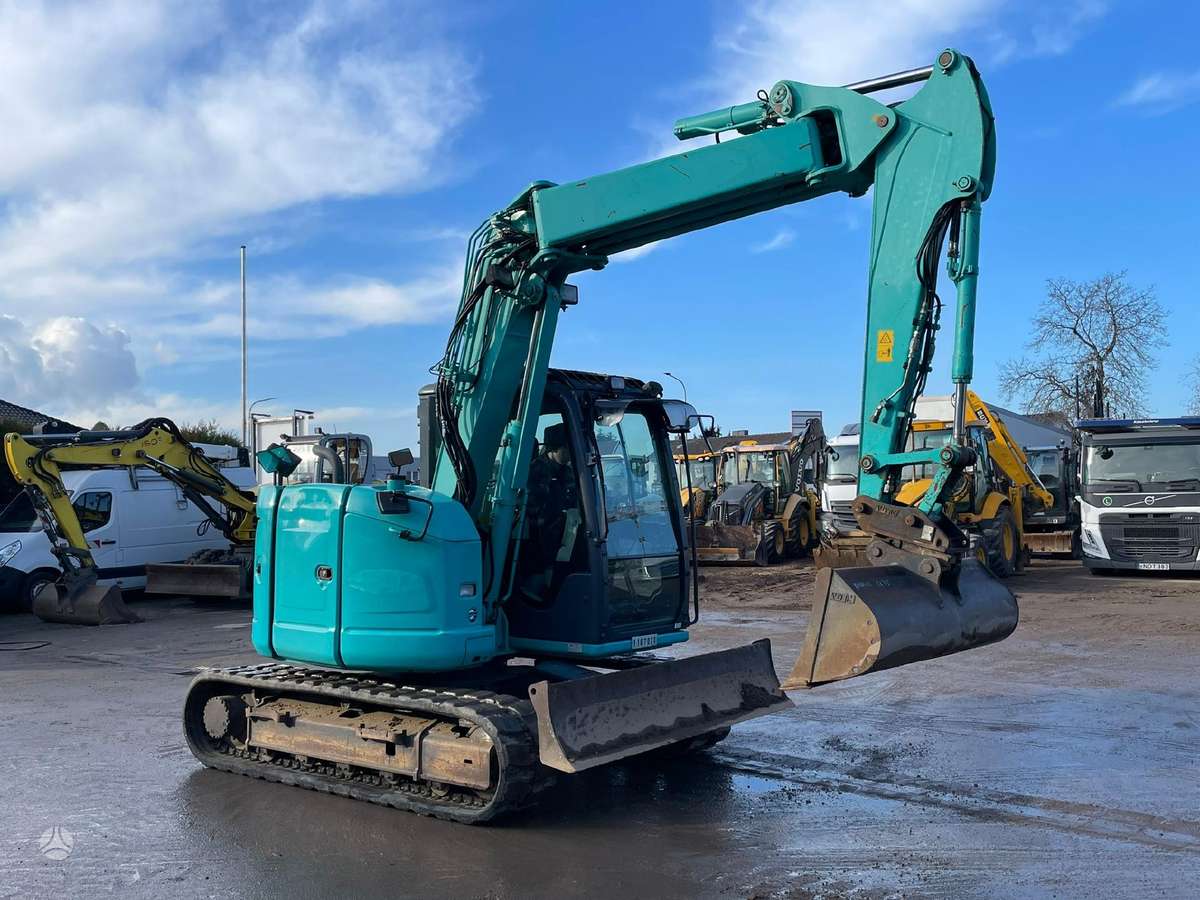 Kobelco SK75SR-3E, mini excavator