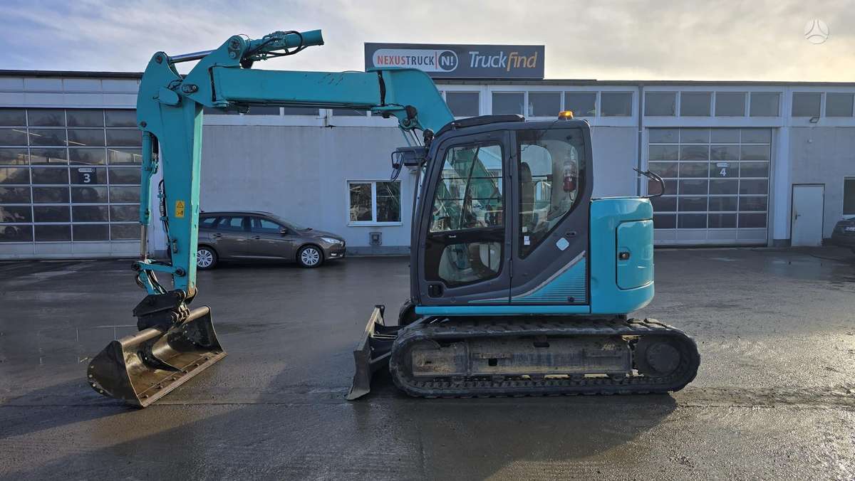 Kobelco SK75SR-3E, mini excavator