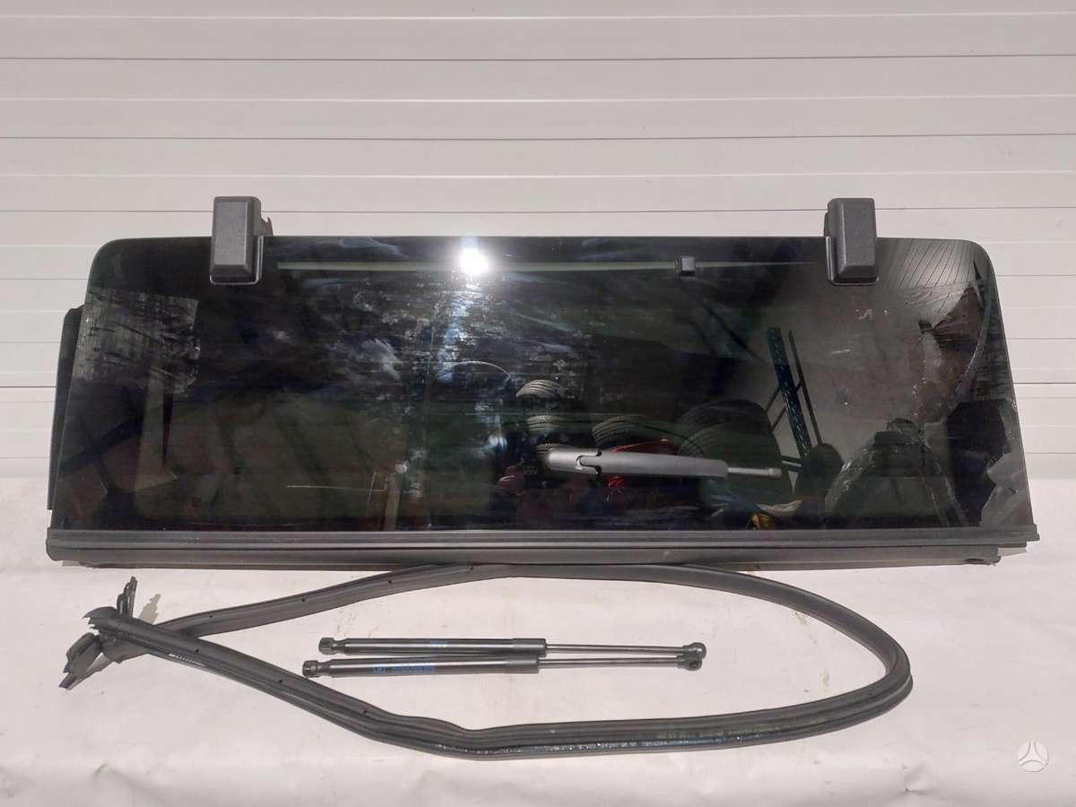 Ford Bronco windows