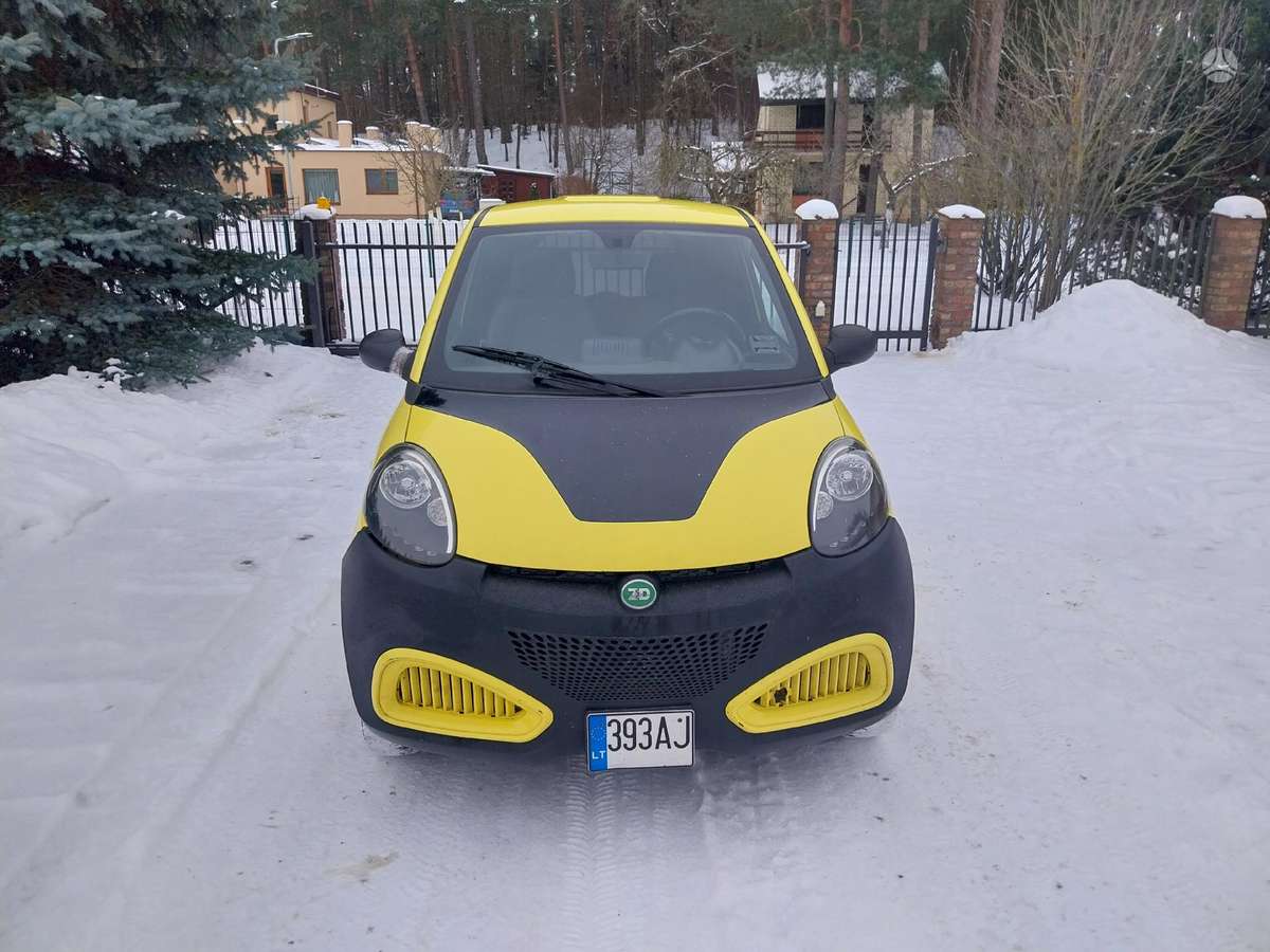 Zhidou KWB, 27 kWh, hatchback