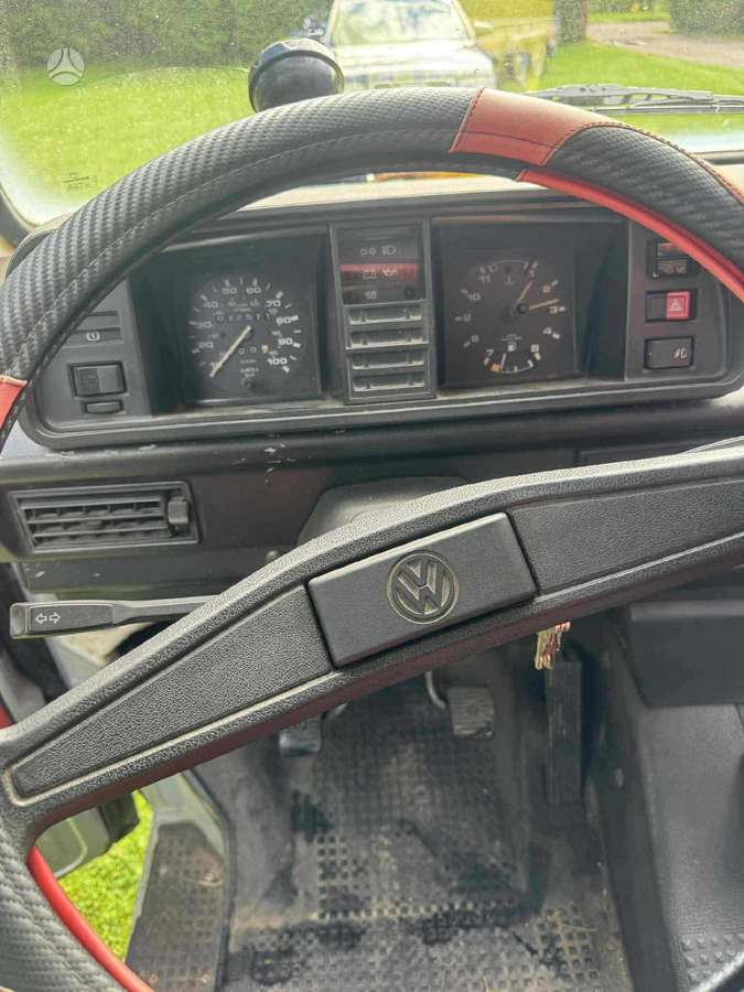 Volkswagen Transporter - 6