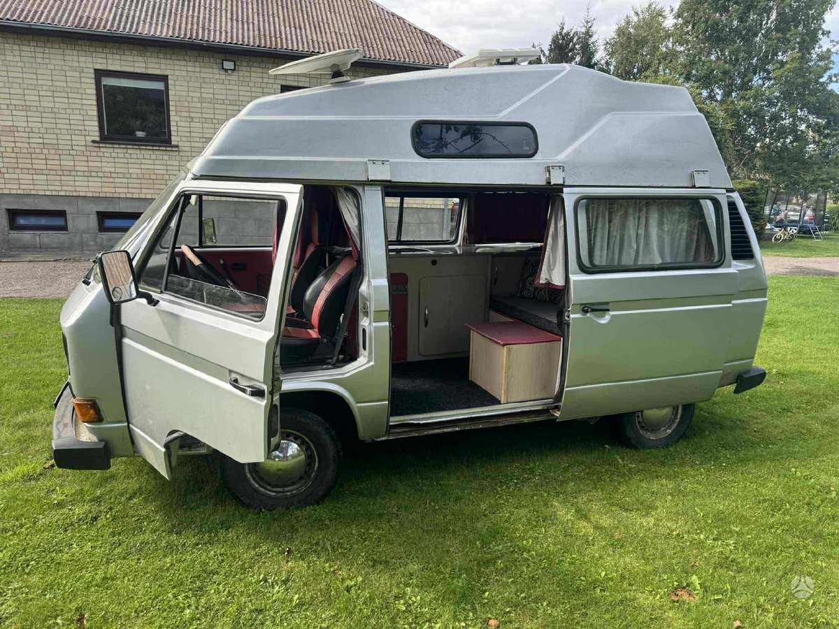 Volkswagen Transporter - 3