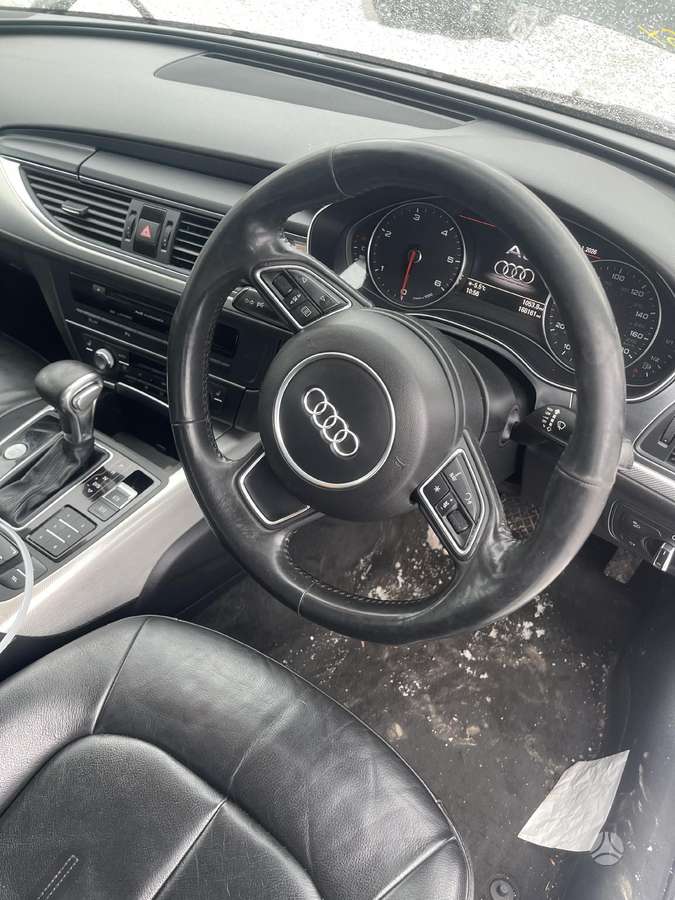 Audi A6 dalimis. Detaliu pristatymas