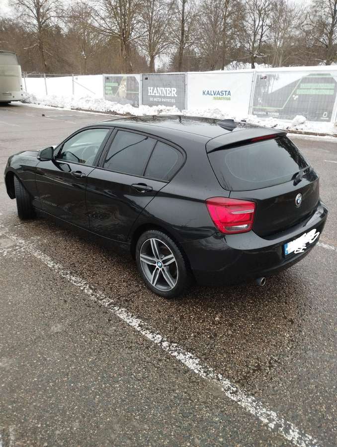 BMW 116, 2.0 l., hatchback