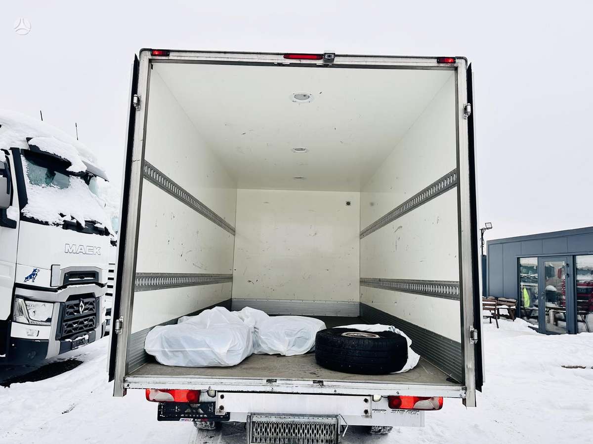 Mercedes-Benz Sprinter, 2.1 l., cargo van 10