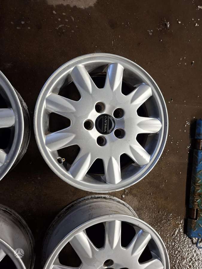 Volvo S60,v70, light alloy, R15