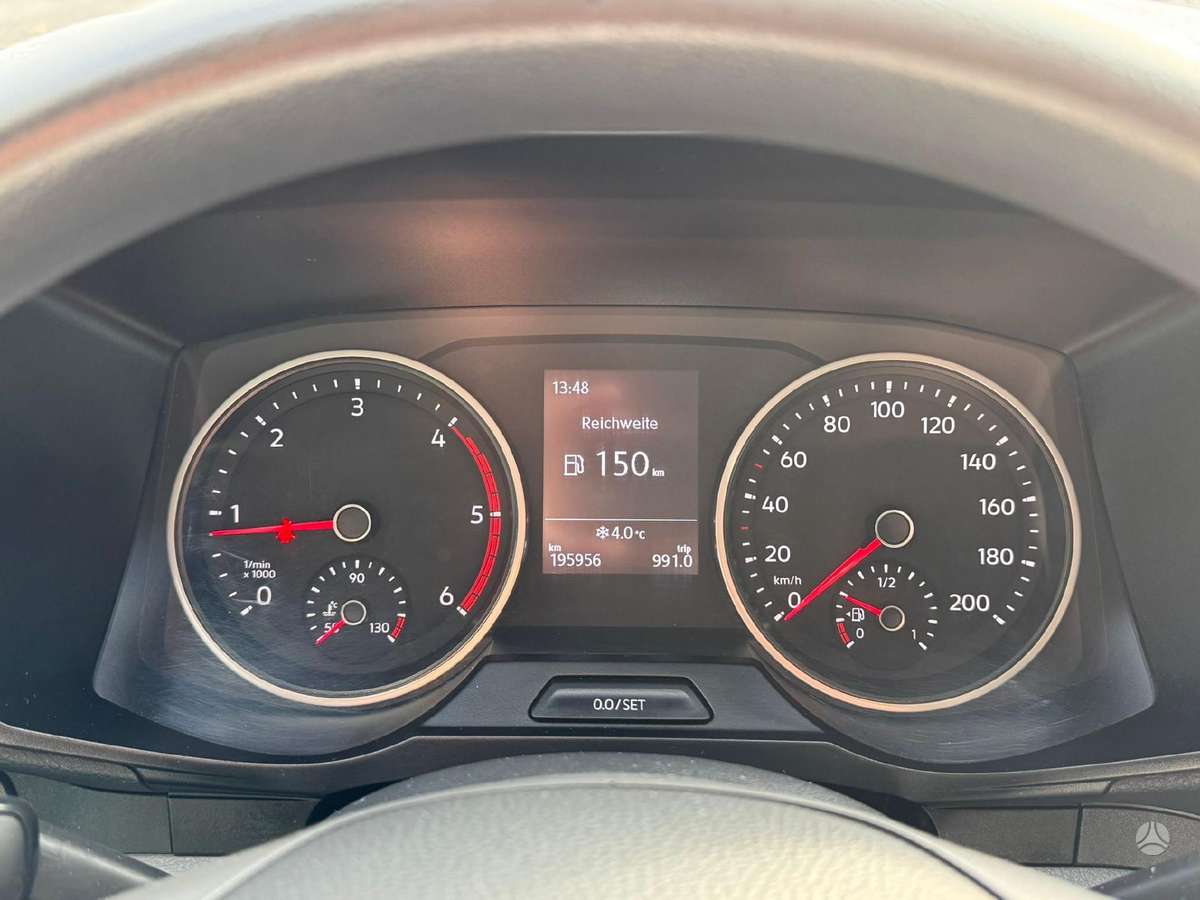 Volkswagen Crafter, 2.0 l., cargo van 10