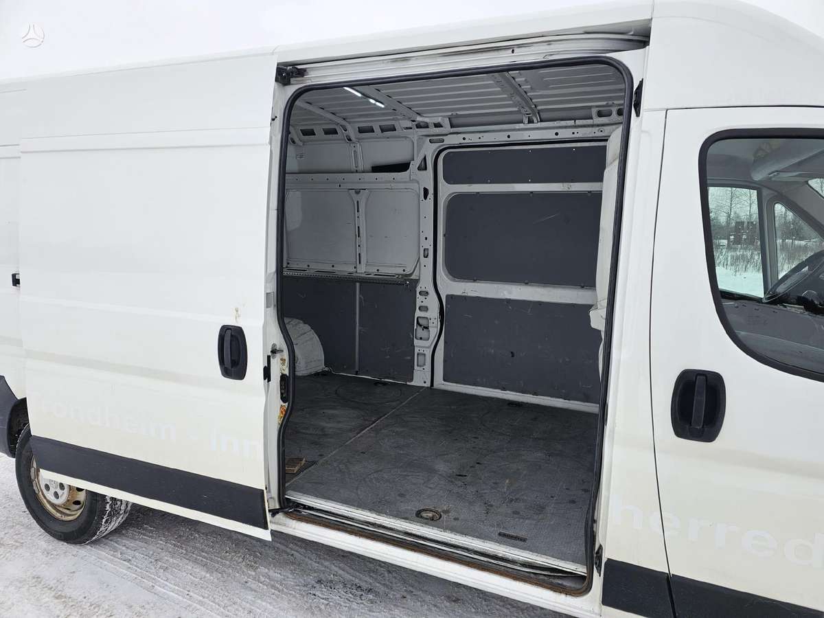 Peugeot Boxer, 2.2 l., cargo van 13