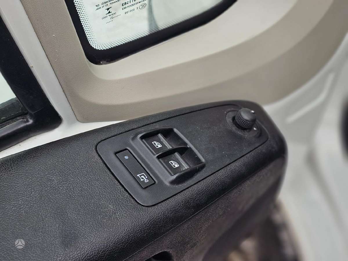 Peugeot Boxer, 2.2 l., cargo van 15