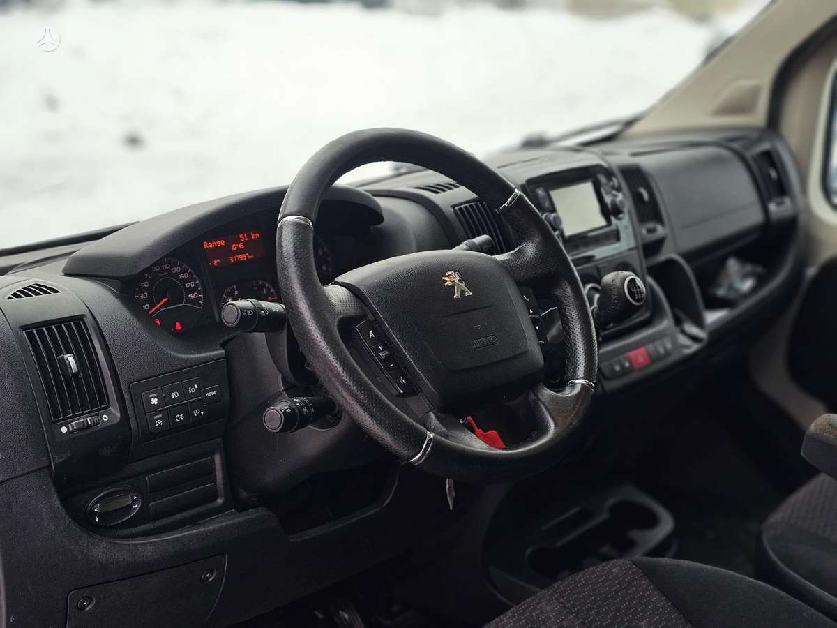 Peugeot Boxer, 2.2 l., cargo van 19