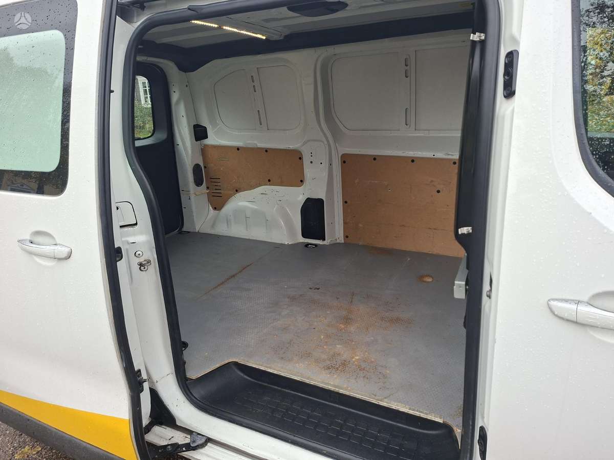 Toyota Proace, 1.6 l., cargo van 12