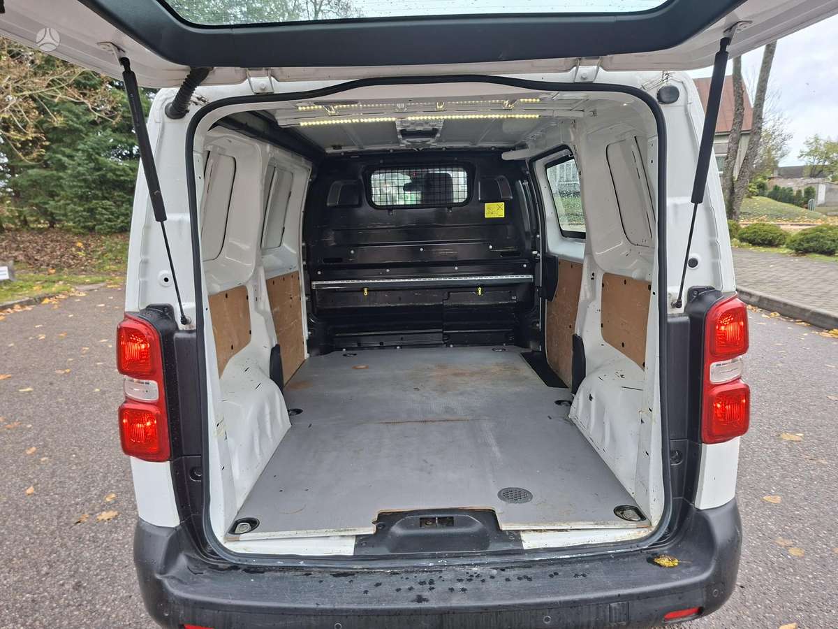 Toyota Proace, 1.6 l., cargo van 17