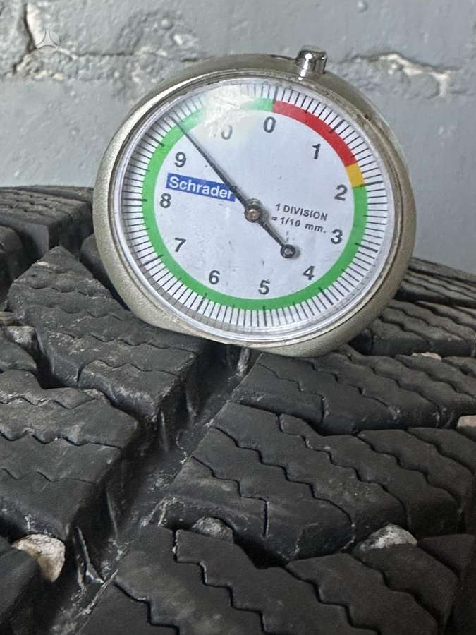 Continental, žieminės 215/65 R16