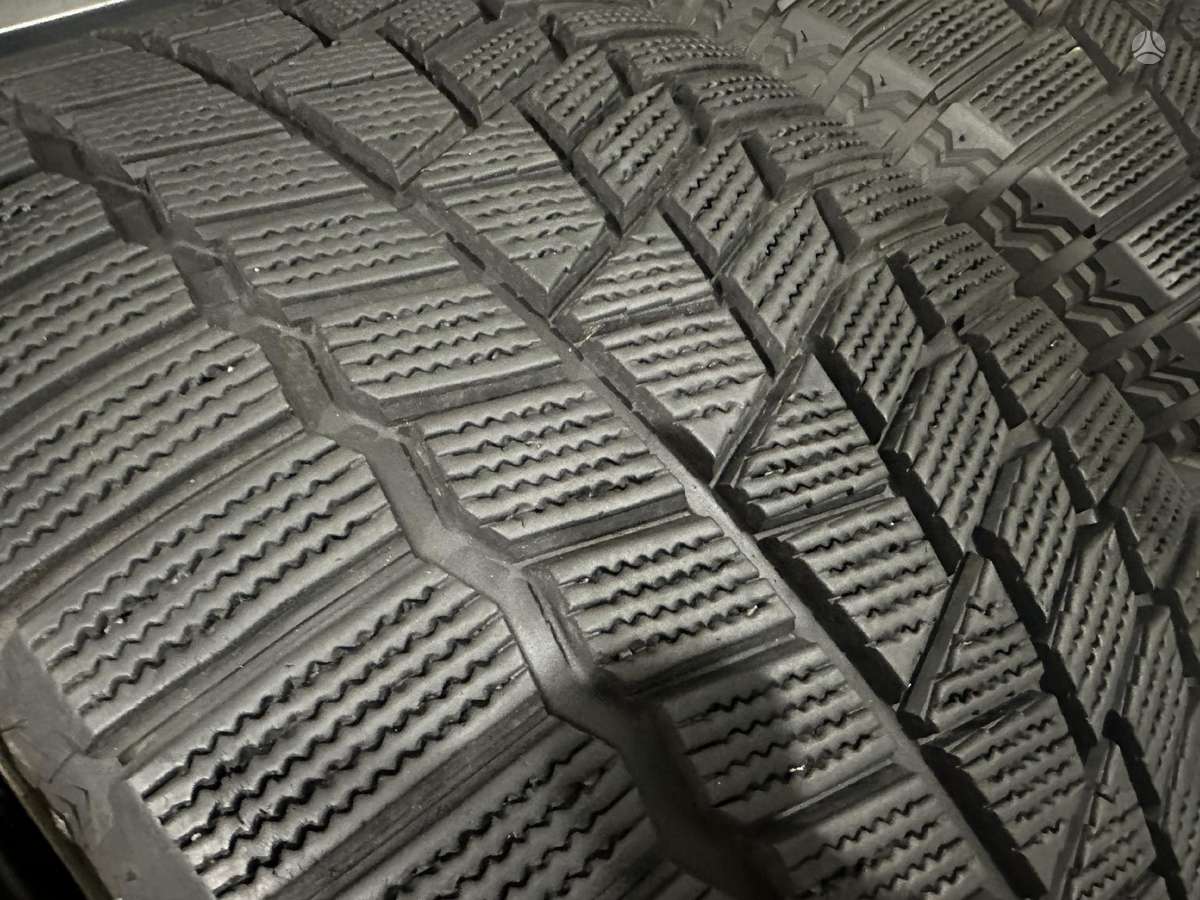 Maxxis, winter 255/45 R19