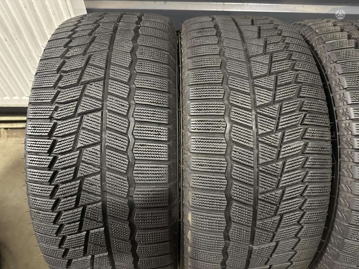 Maxxis, зимние 255/45 R19