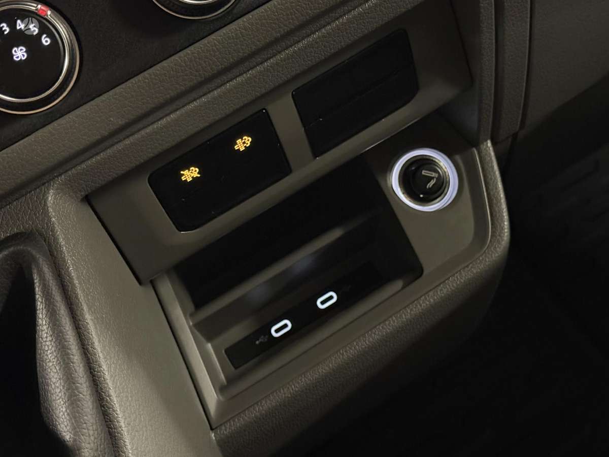 Volkswagen Crafter, 2.0 l., cargo van 20