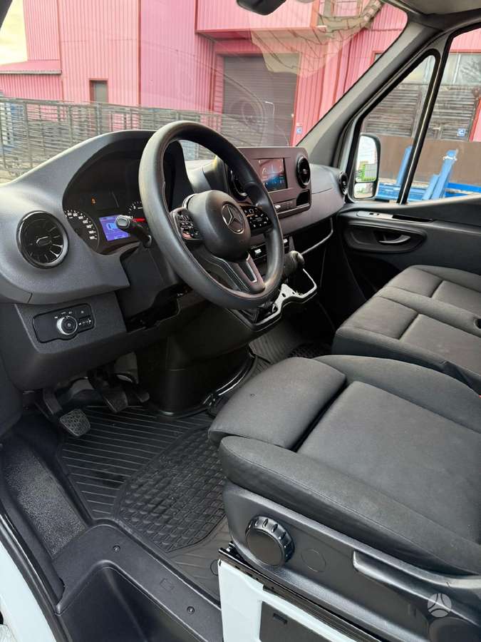 Mercedes-Benz Sprinter, 2.0 l., cargo van 11