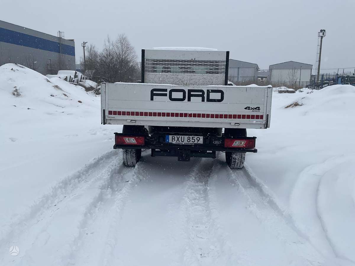 Ford Transit, 2.2 l., cargo van 8