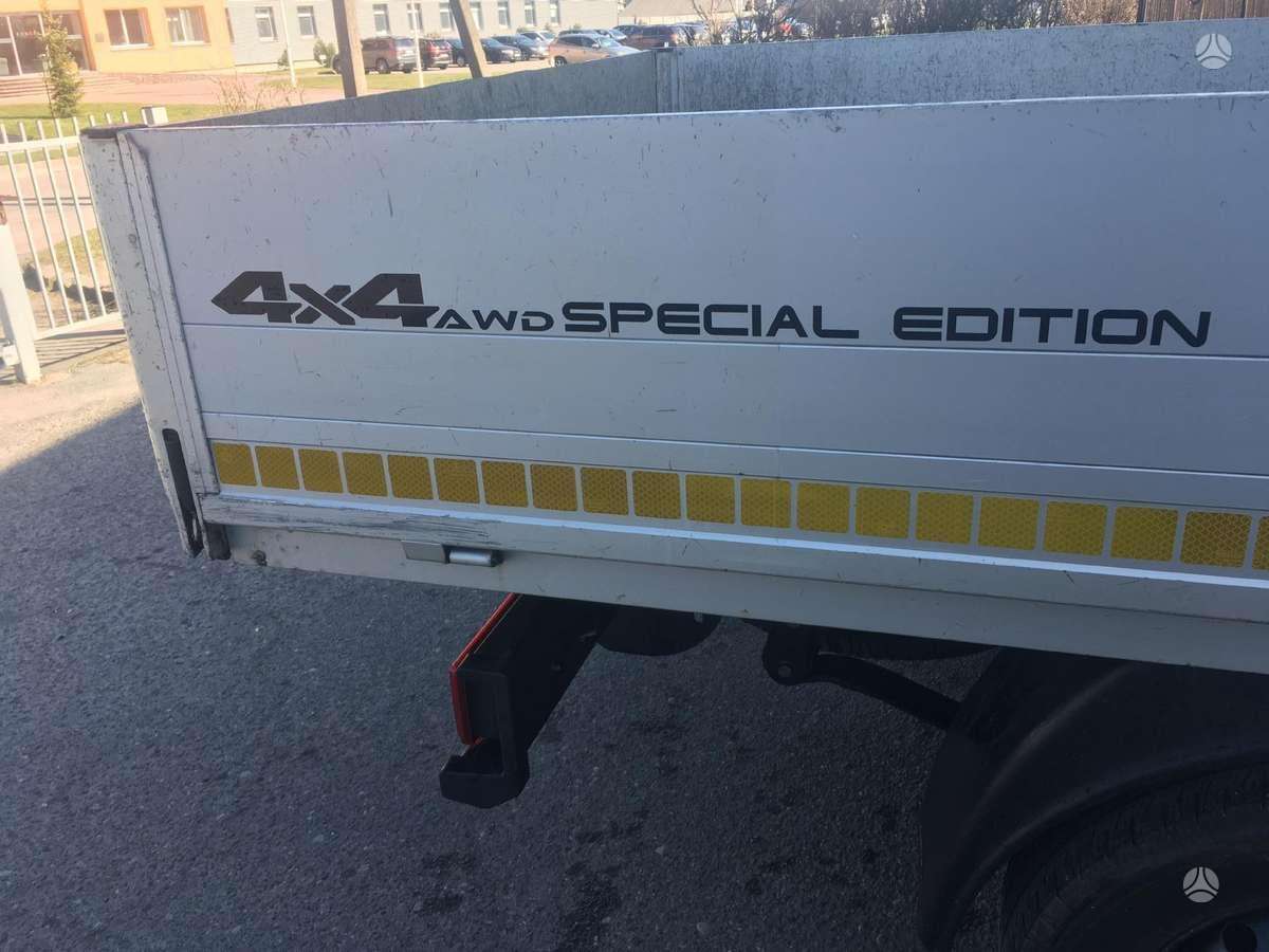 Ford Transit, 2.2 l., cargo van 32