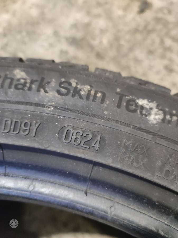 Uniroyal, universalios 225/45 R17