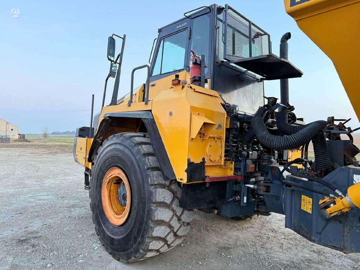 Komatsu HM 400-2, самосвалы