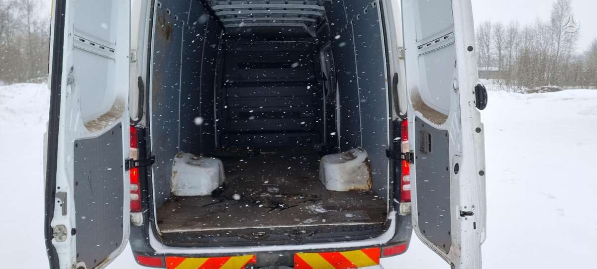 Mercedes-Benz Sprinter, 2.2 l., cargo van 5