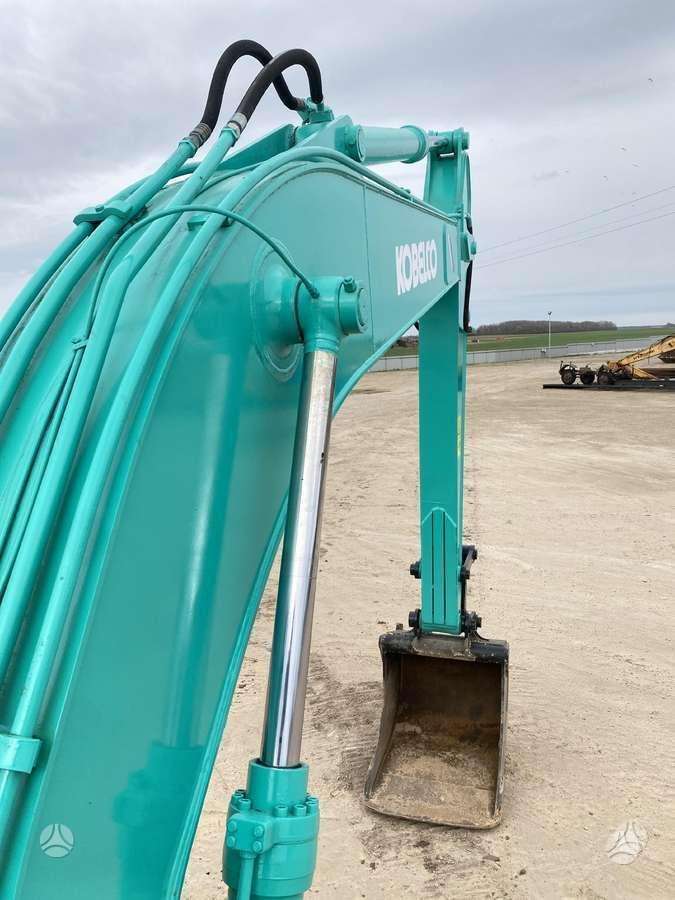 Kobelco SK-200 LC Mark V, экскаваторы