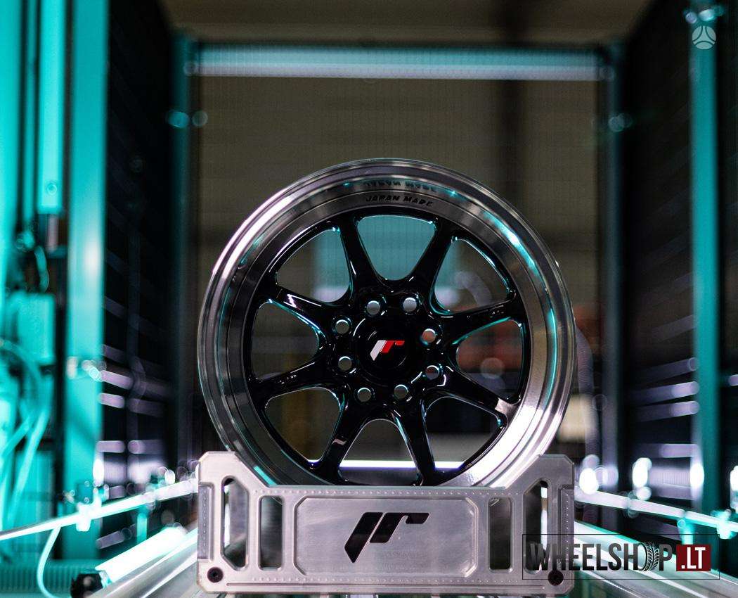 Japan Racing TF2 Gloss Black, light alloy, R15