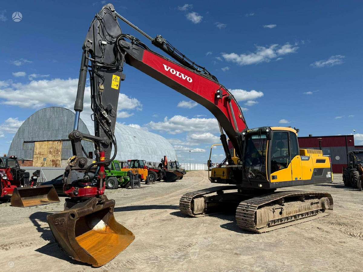 Volvo EC 250 DL 3D TOPCON + ROTOTILT, экскаваторы