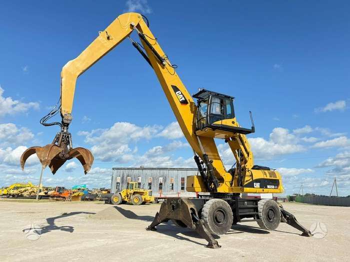 Caterpillar M 325 DLMH, ekskavatoriai