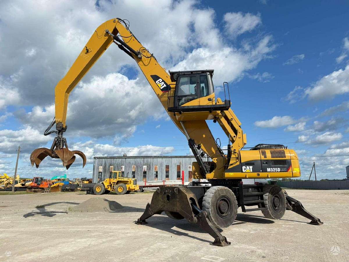 Caterpillar M 325 DLMH, ekskavatori