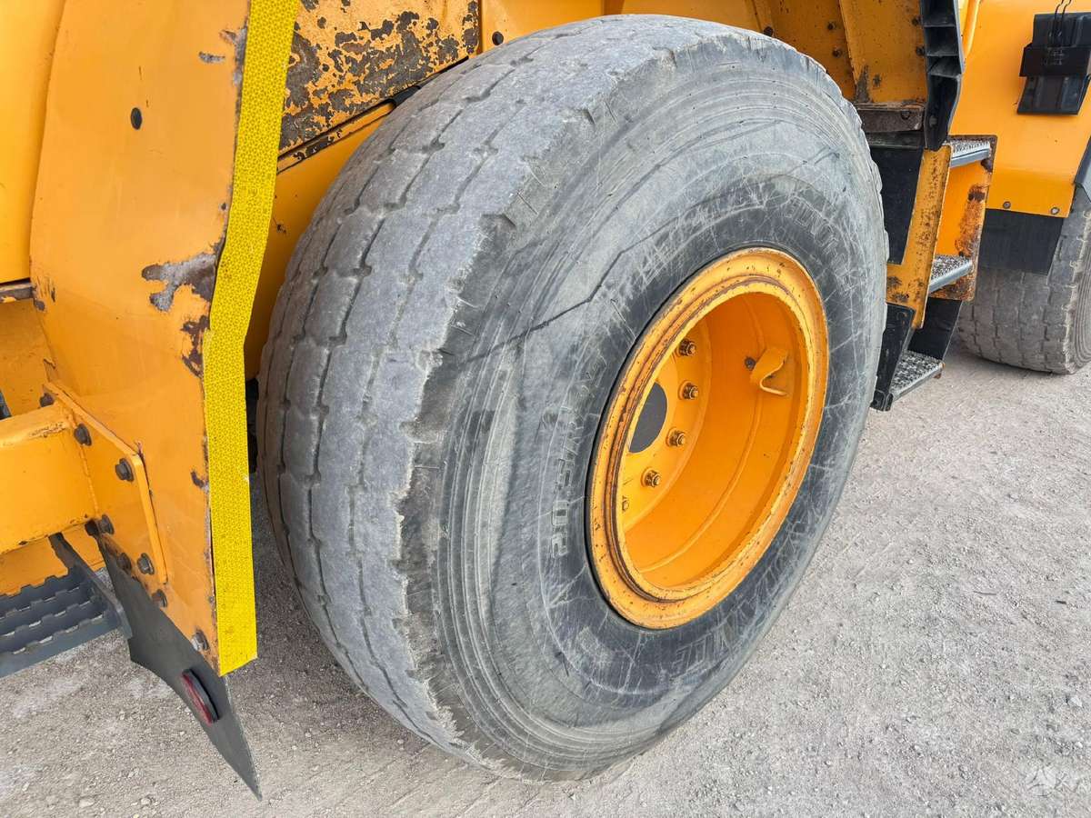 Hyundai HL 955, frontal loader
