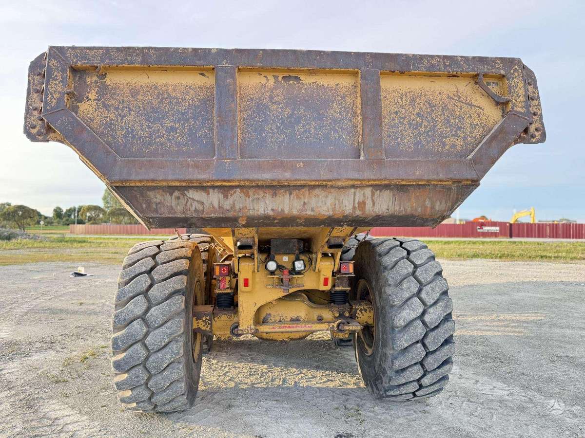 Caterpillar 730, самосвалы