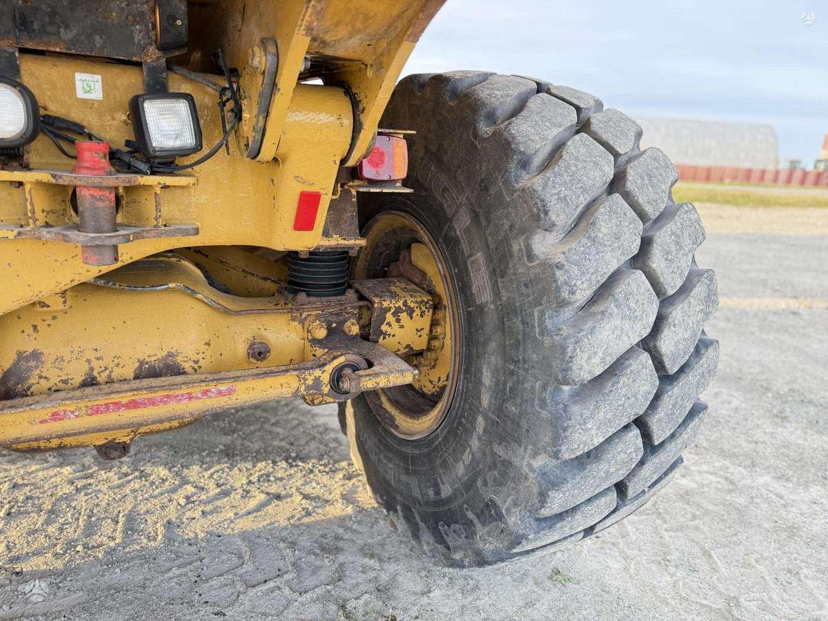 Caterpillar 730, самосвалы