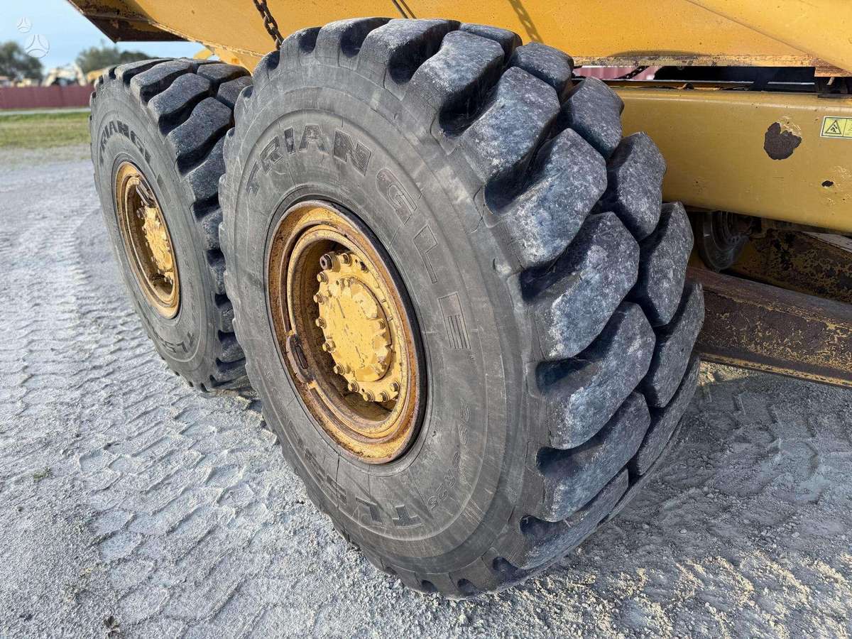 Caterpillar 730, самосвалы