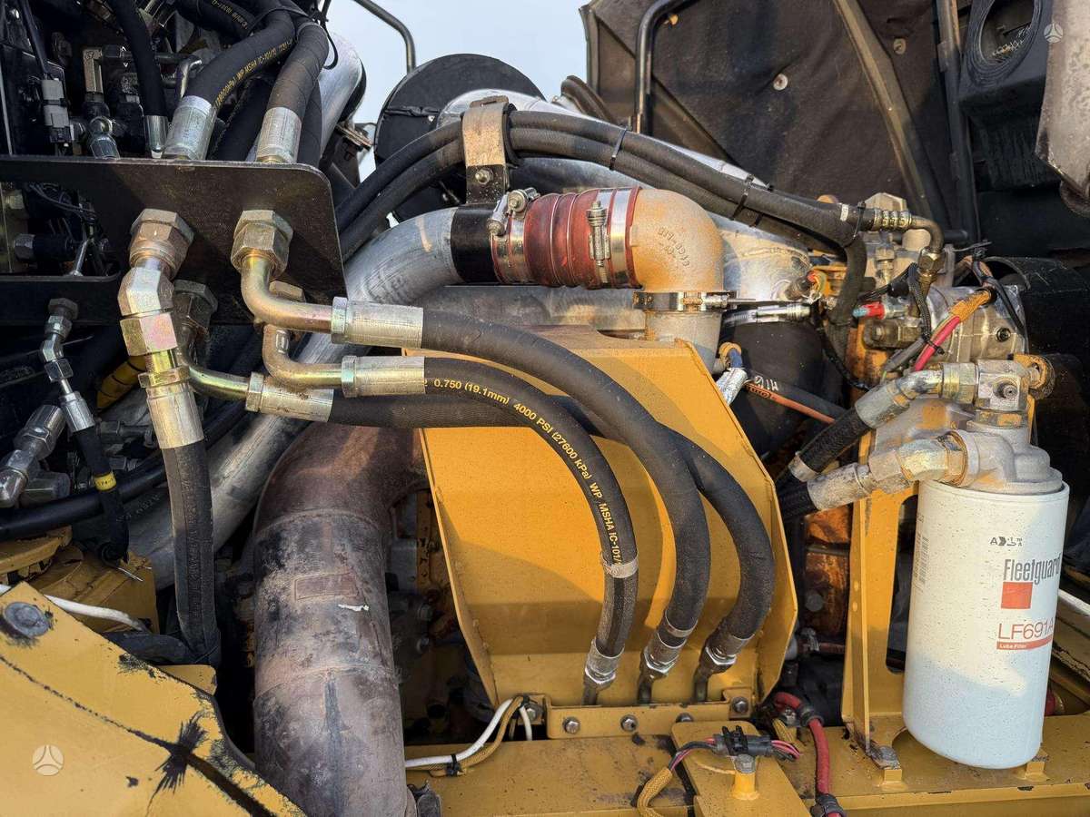 Caterpillar 730, самосвалы
