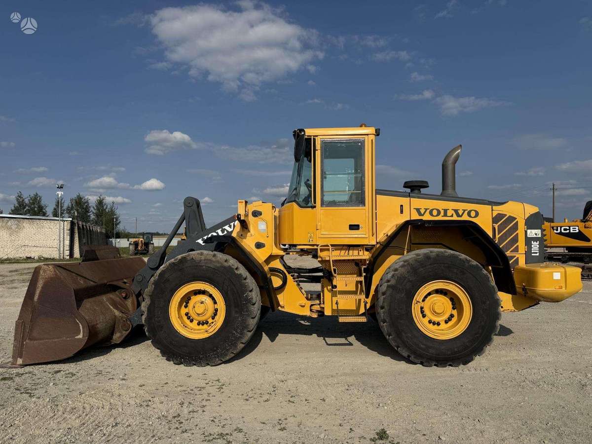 Volvo L 110 E, frontal loader